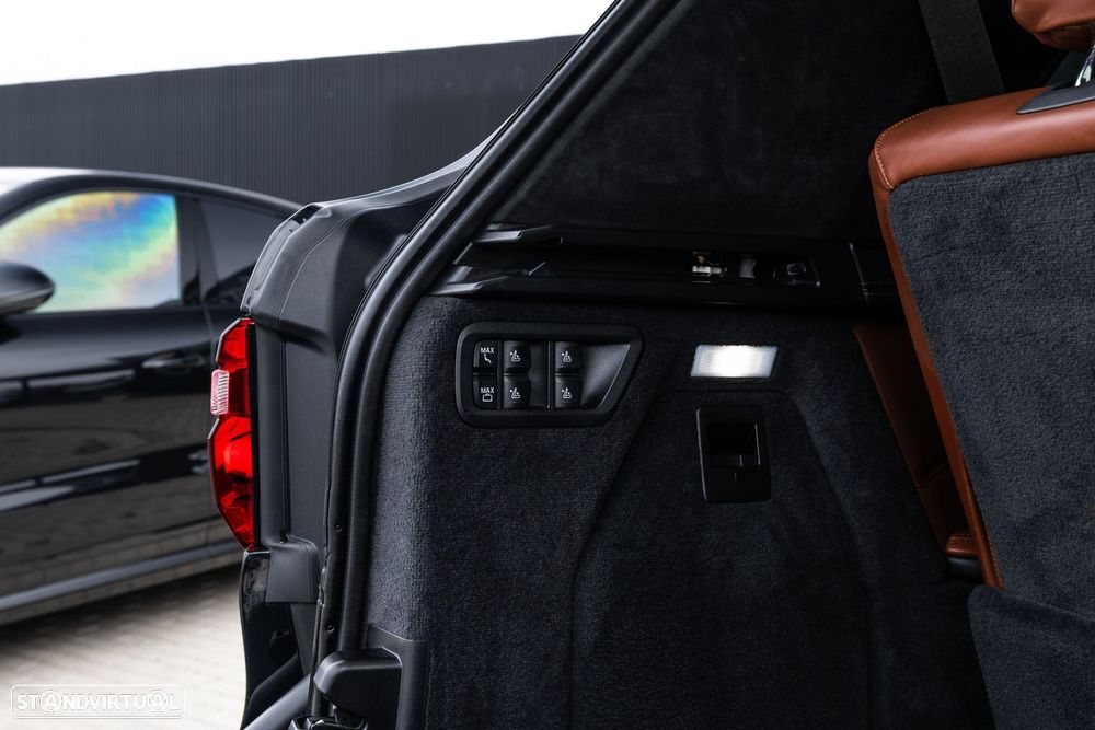 BMW X7 M50d - 14