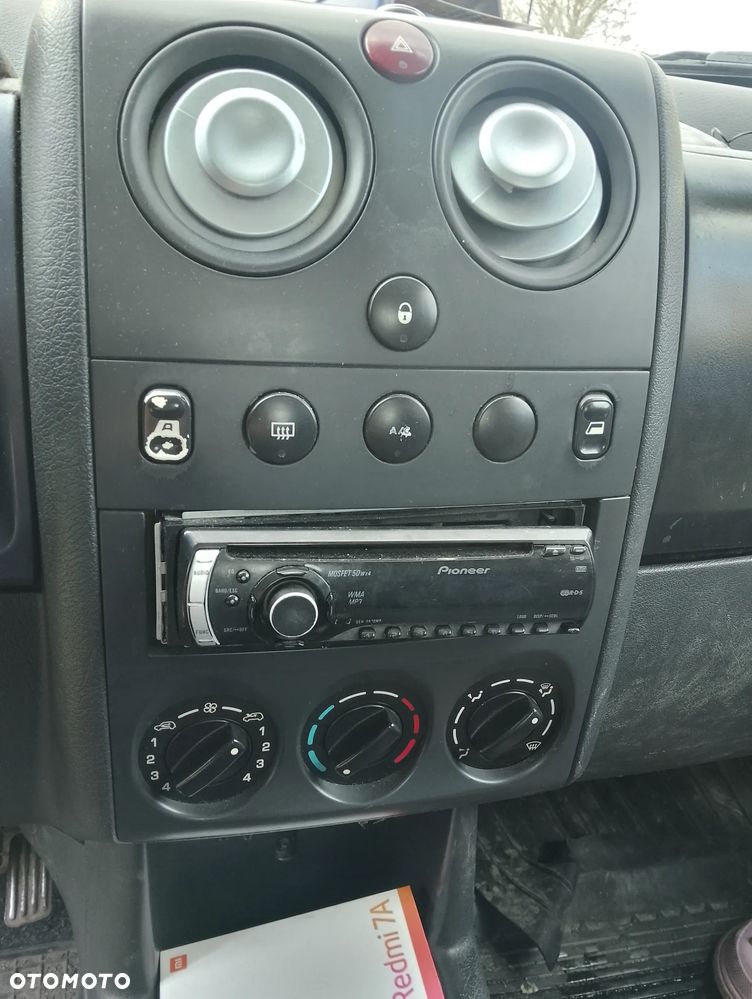 Citroën Berlingo 2.0 HDi Multispace - 7