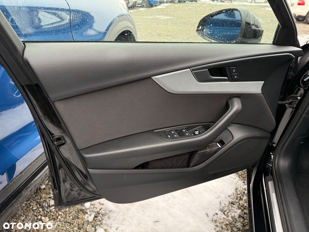 Audi A4 Avant 40 TDI quattro S tronic S line - 13