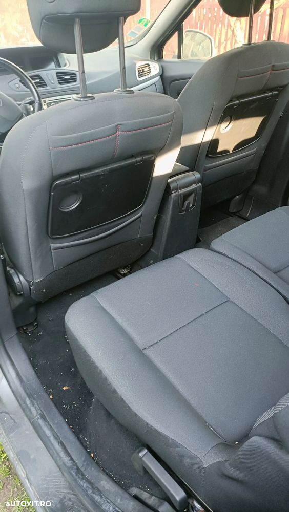 Renault Scenic - 9
