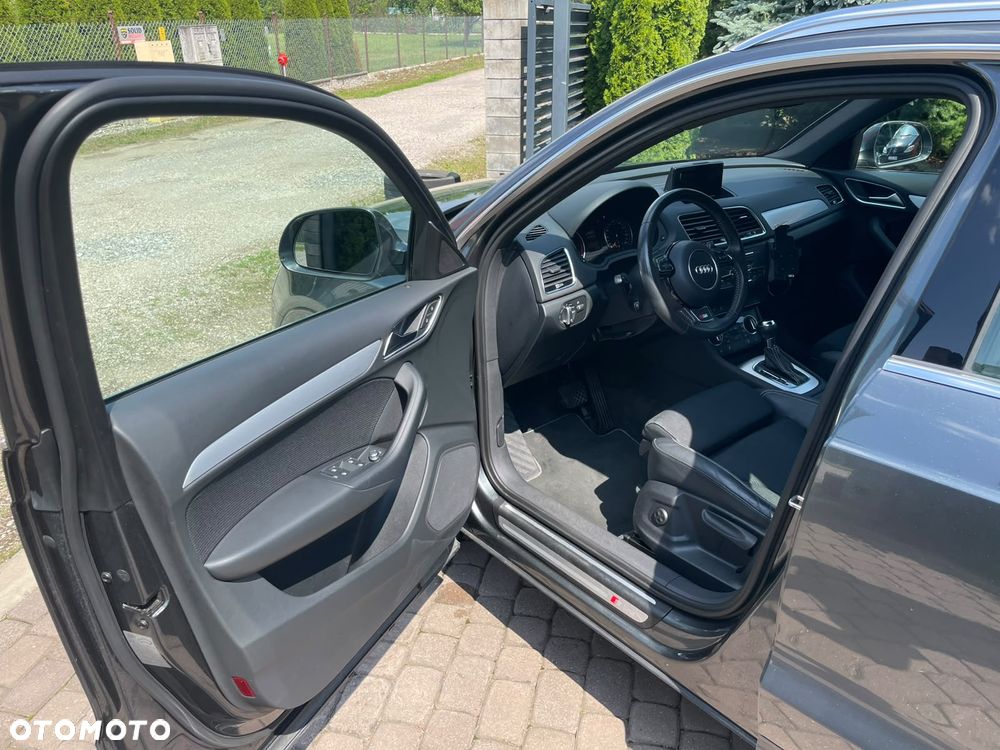 Audi Q3 2.0 TDI Quattro S tronic sport - 11
