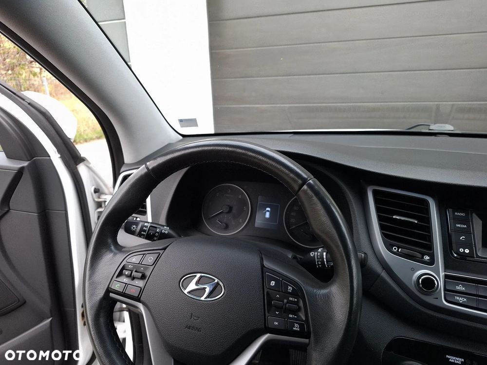 Hyundai Tucson blue 1.7 CRDi 2WD Passion Plus - 8