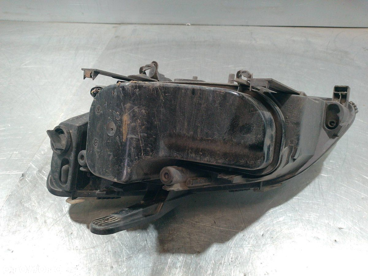 LAMPA PRAWA PRZÓD FORD C-MAX I 270602RH - 3