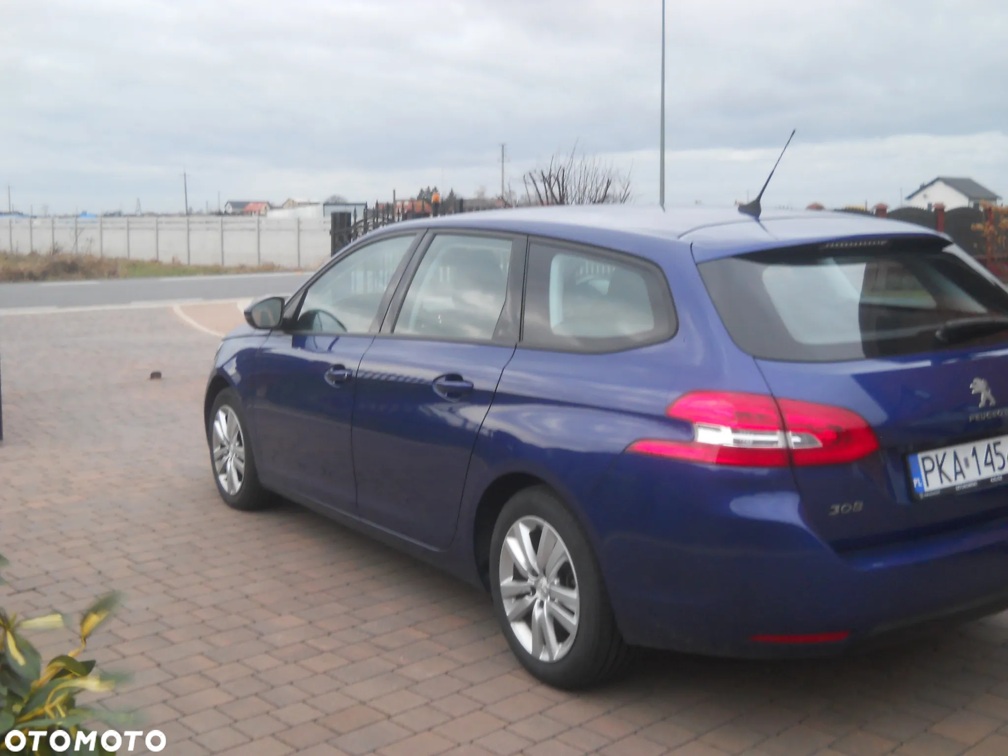 Peugeot 308 1.5 BlueHDi Active Pack Business S&S EAT8 - 2