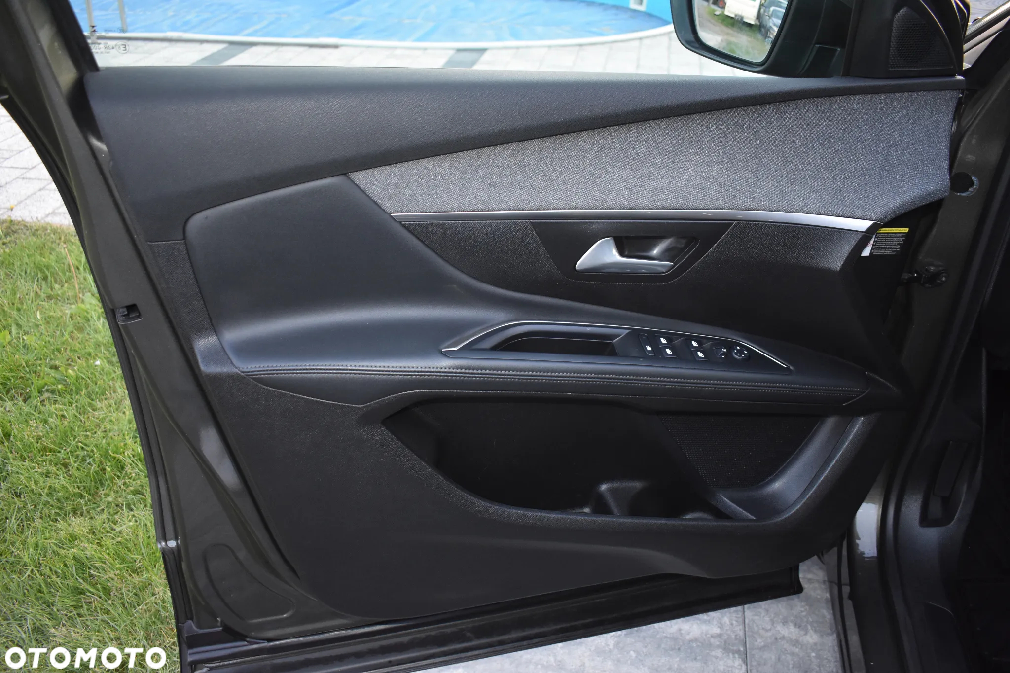 Peugeot 5008 BlueHDI 130 EAT8 Allure Pack - 22