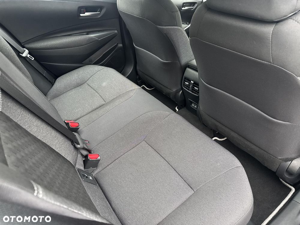 Toyota Corolla 1.8 Hybrid Comfort - 16