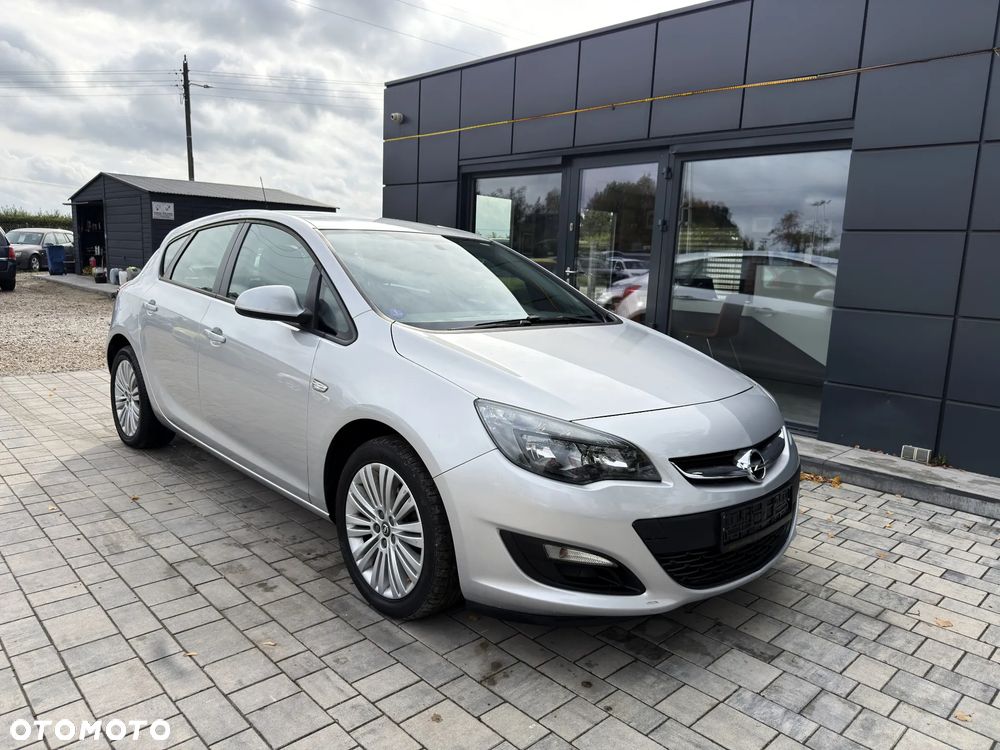 Opel Astra 1.6 Cosmo - 1