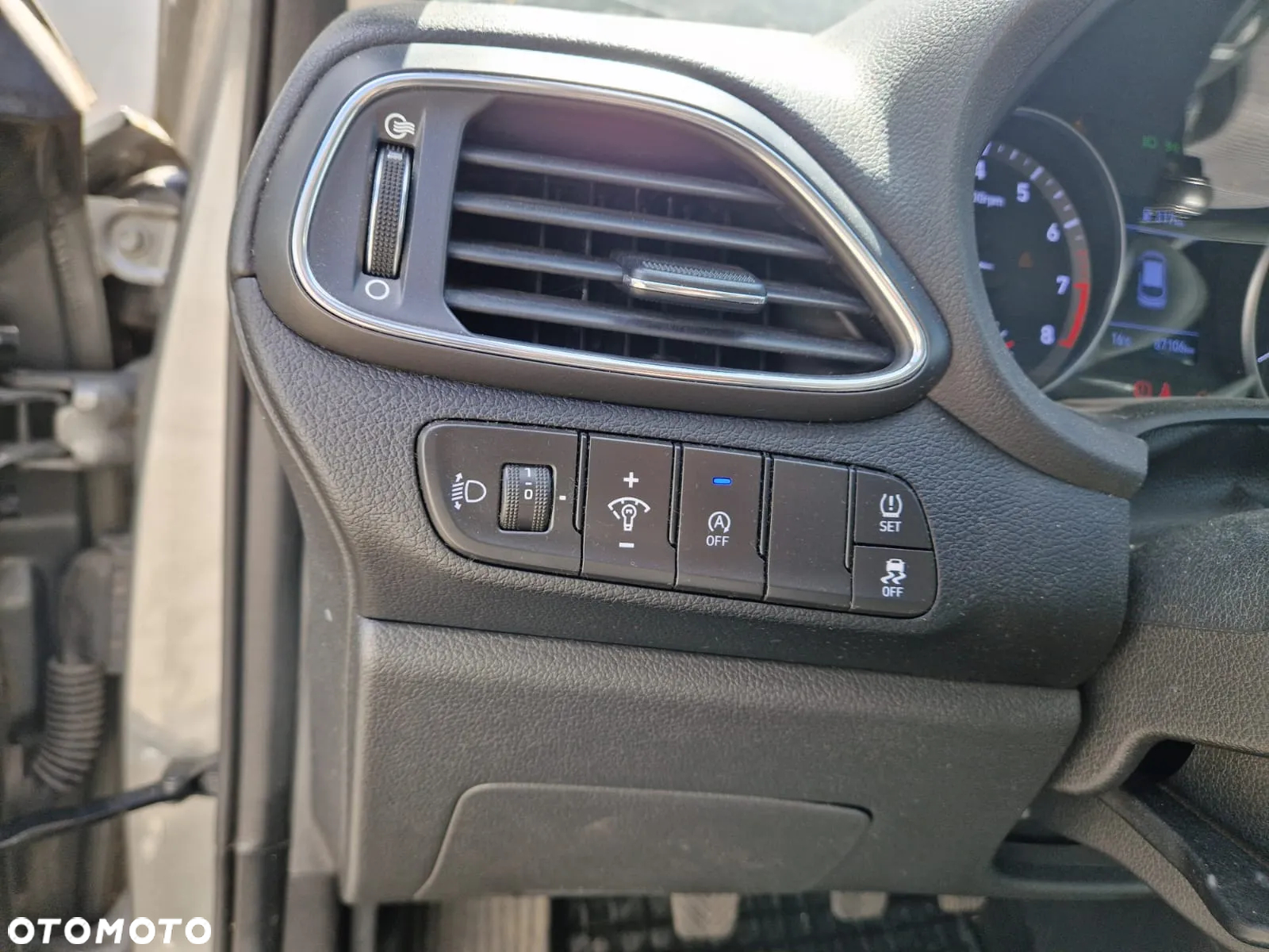 Hyundai i30 - 16