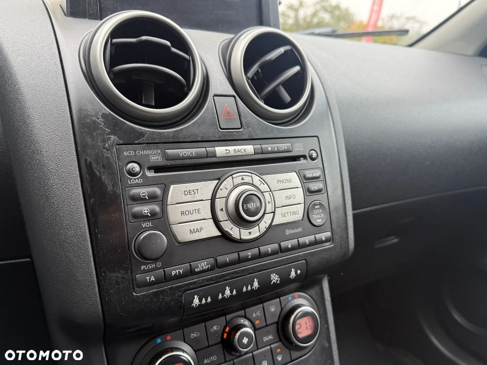 Nissan Qashqai 1.6 Acenta - 19