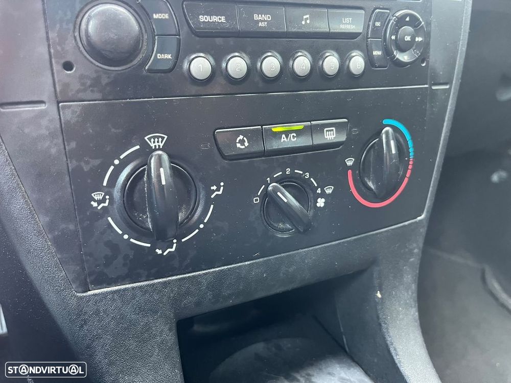 Citroën C4 1.6 HDi VTR Pack - 15