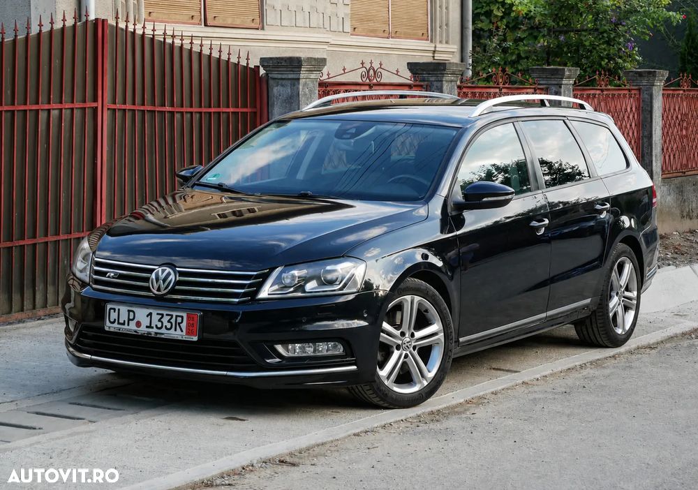 Volkswagen Passat - 1