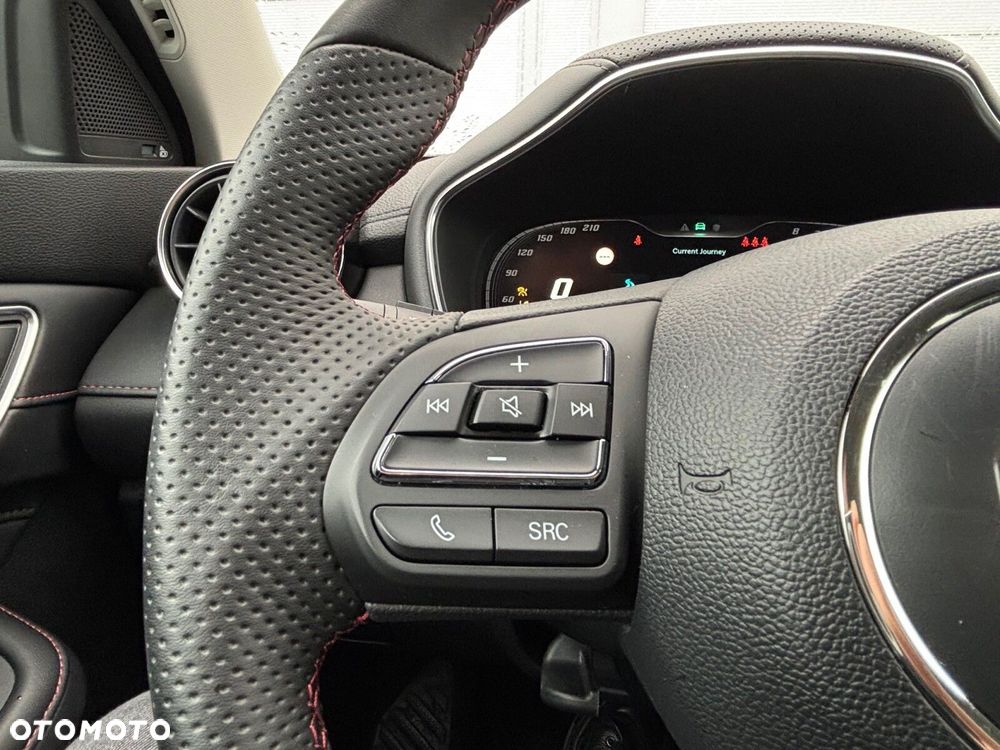 MG HS 1.5 T-GDI Excite DCT - 11