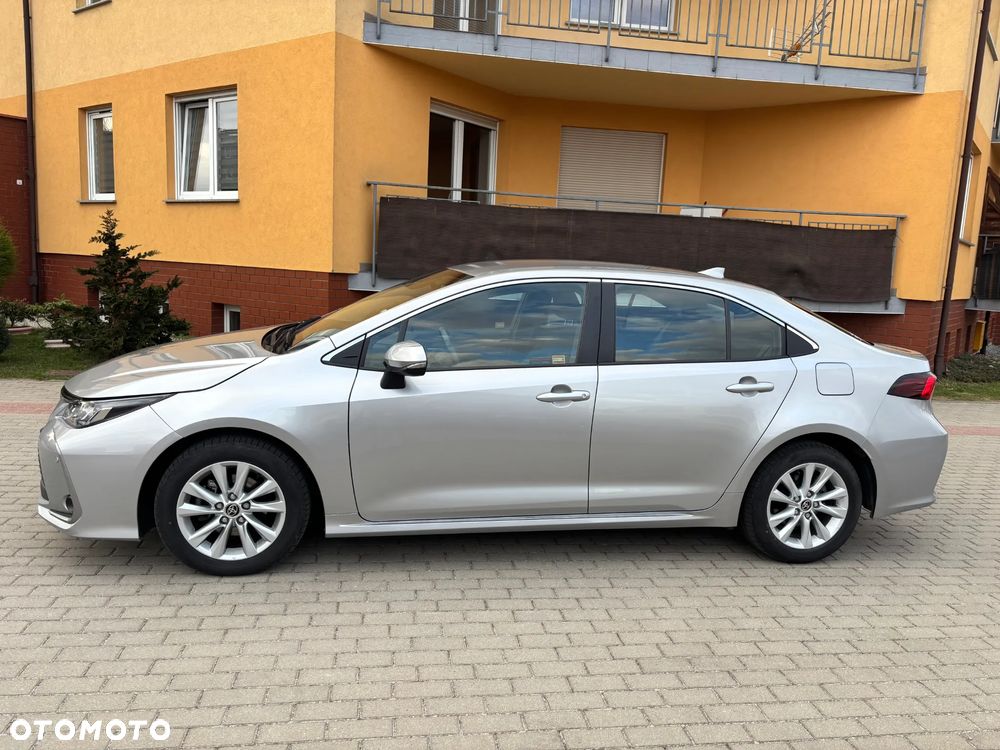 Toyota Corolla 1.8 Hybrid Executive - 15