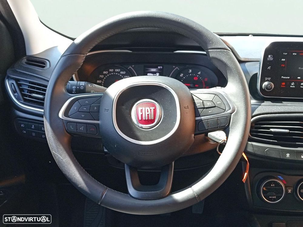 Fiat Tipo Station Wagon 1.3 M-Jet Lounge - 12