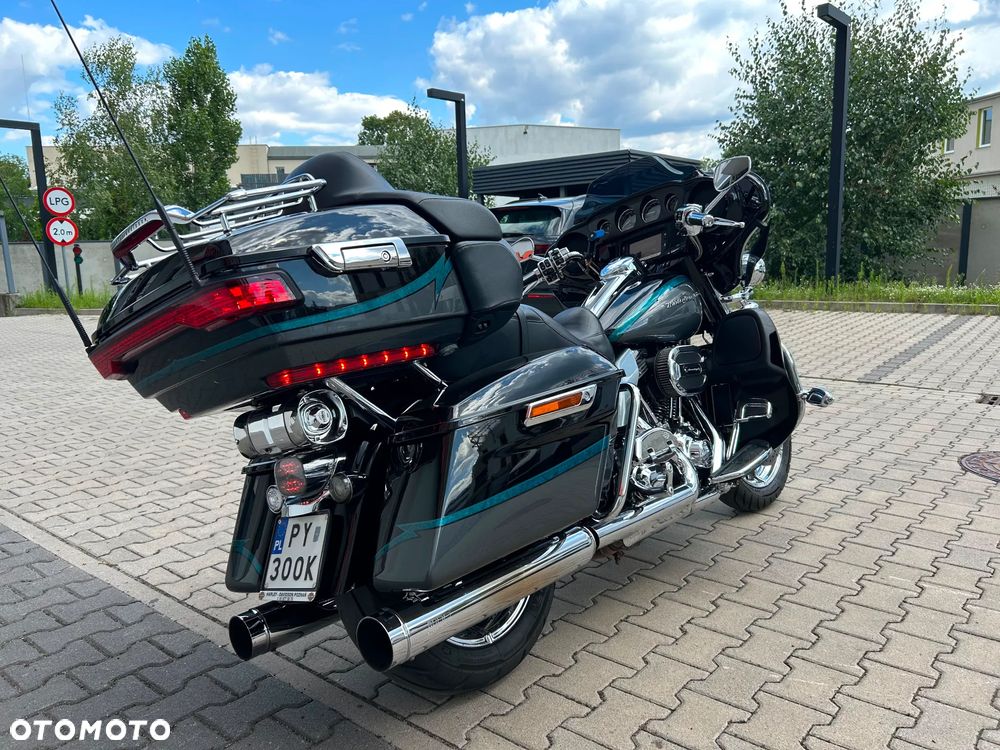 Harley-Davidson FLHTCU Ultra - 33