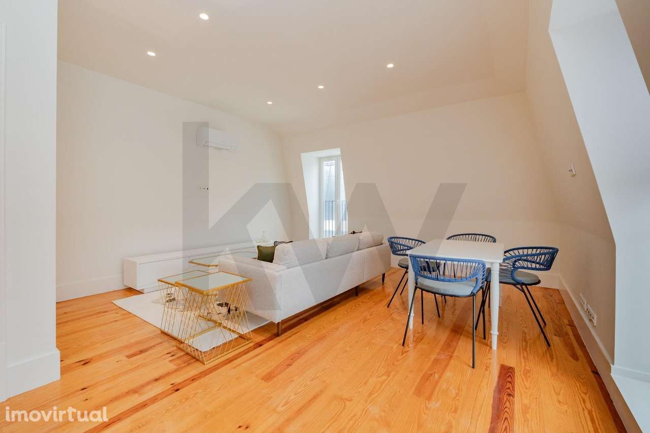 T2 de Luxo com Vista Rio — Largo de Santos, Lisboa - Grande imagem: 5/32