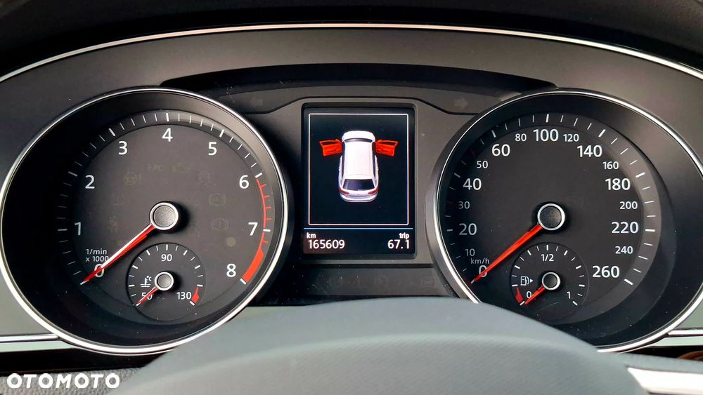 Volkswagen Passat - 7