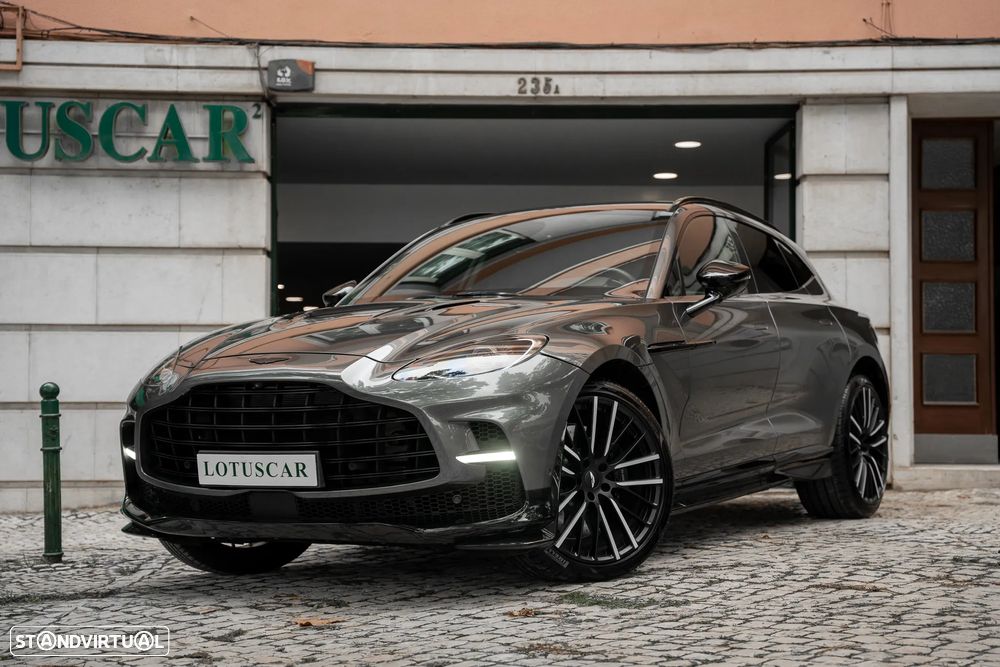 Aston Martin DBX 707 - 5