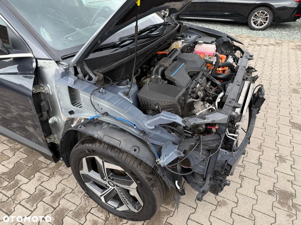 Hyundai Tucson - 16