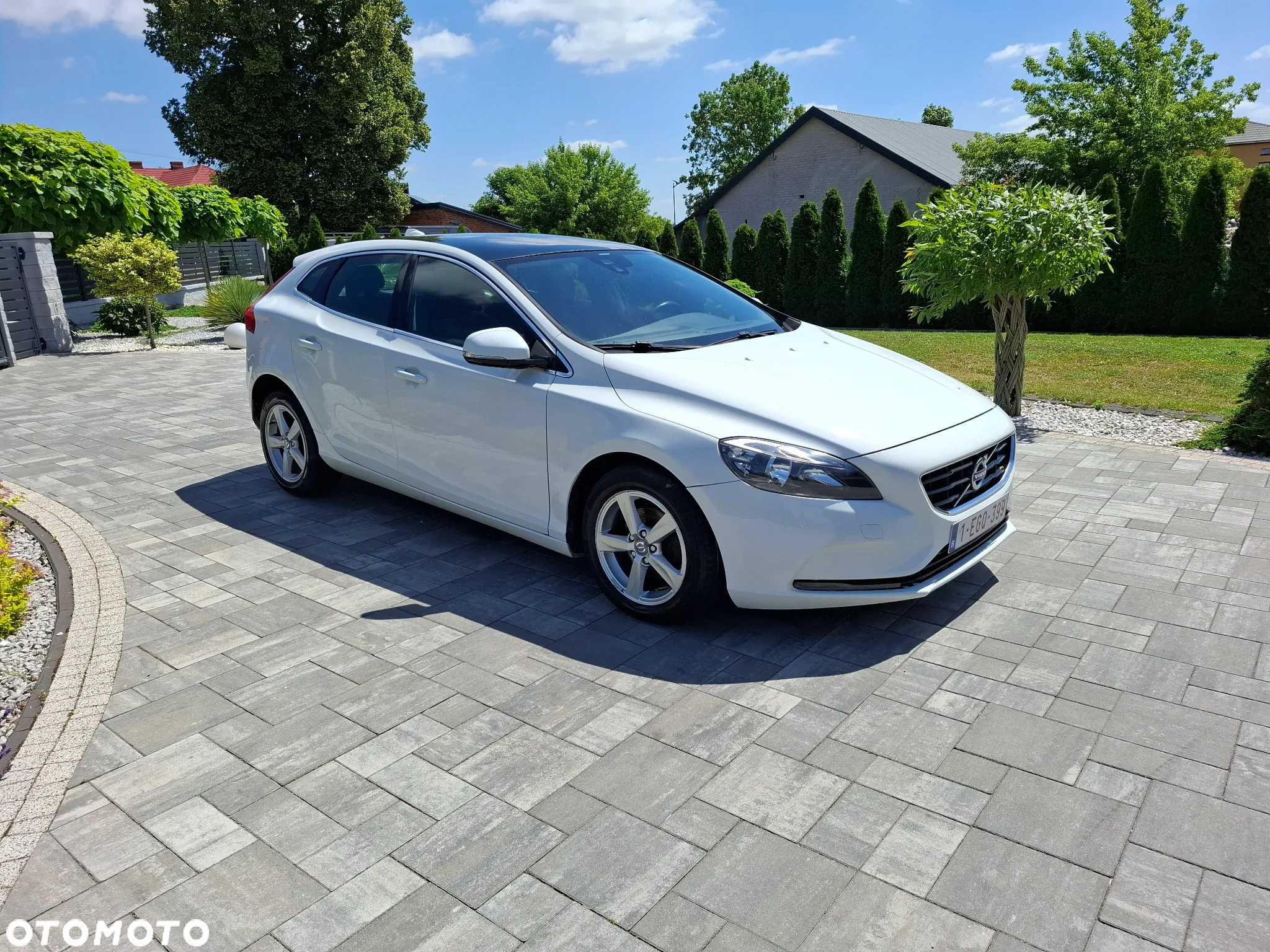 Volvo V40 D2 Momentum - 16