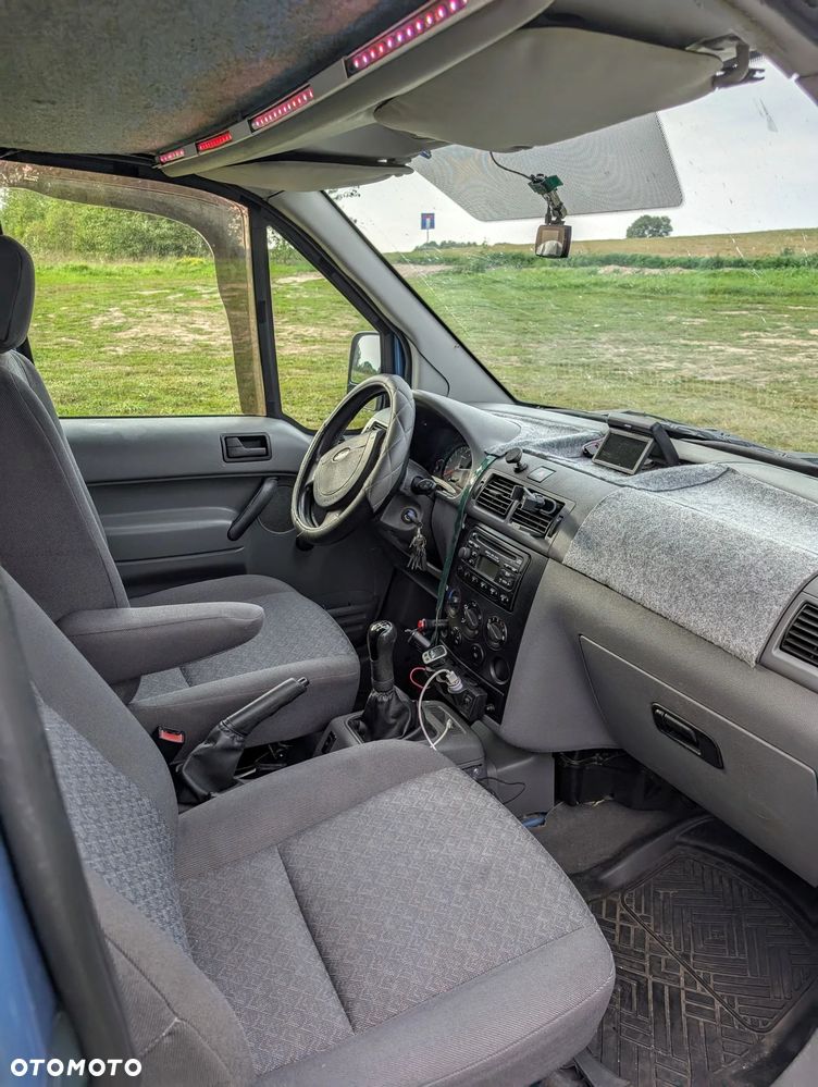 Ford Tourneo Connect - 7