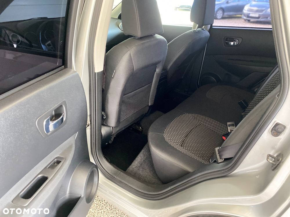 Nissan Qashqai 1.6 I-Way - 12