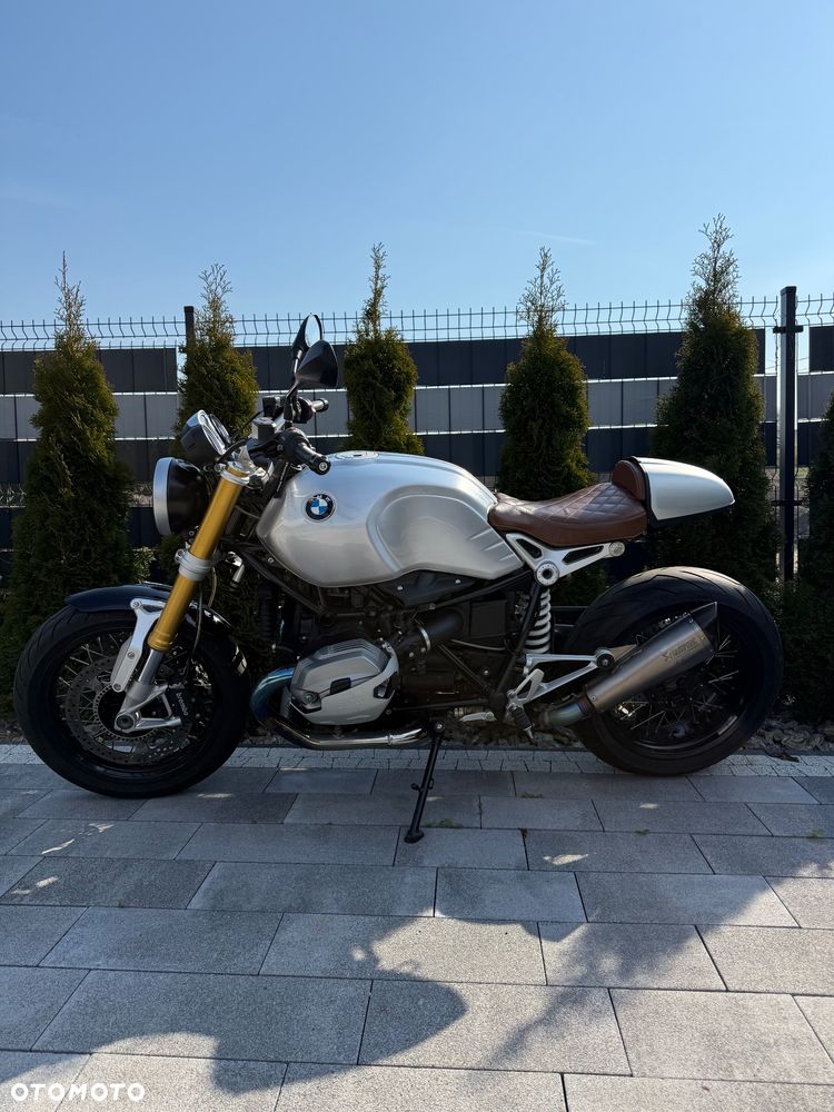 BMW R - 2