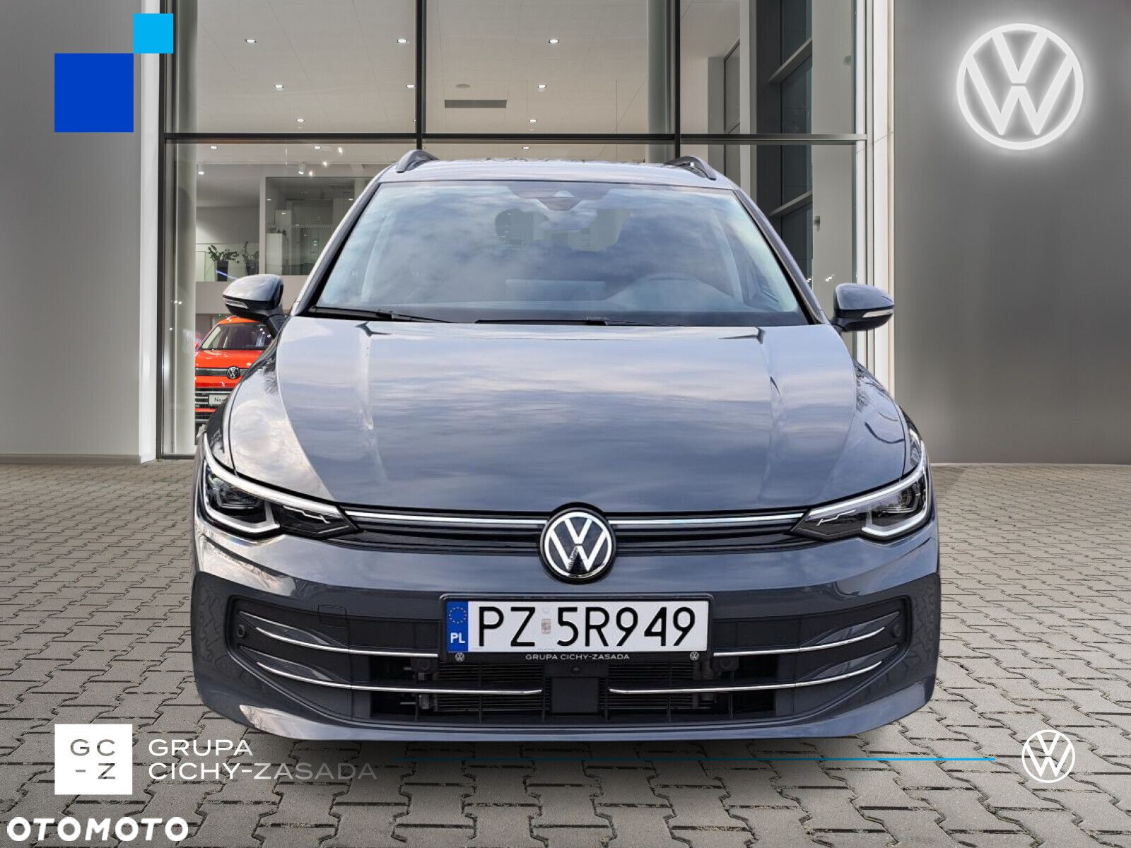 Volkswagen Golf - 8