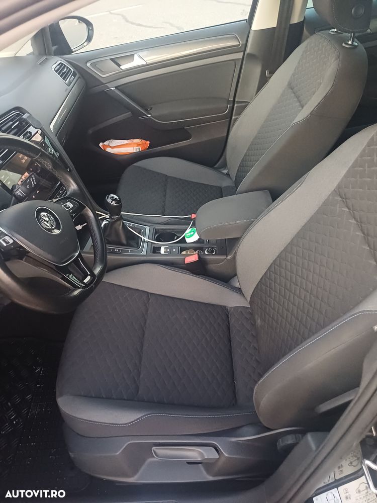 Volkswagen Golf 1.6 TDI (BlueMotion Technology) Comfortline - 13