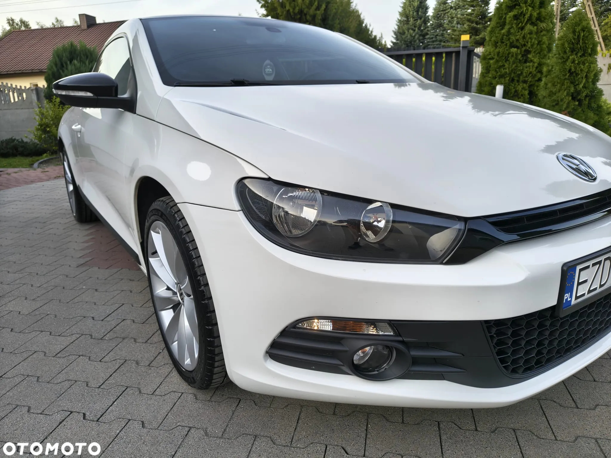 Volkswagen Scirocco 2.0 TDI DSG - 4