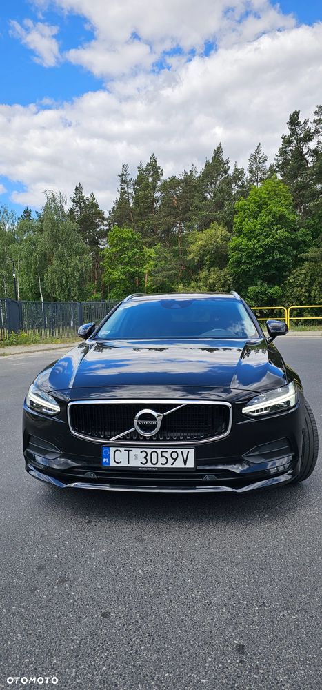 Volvo V90 D4 Momentum - 4