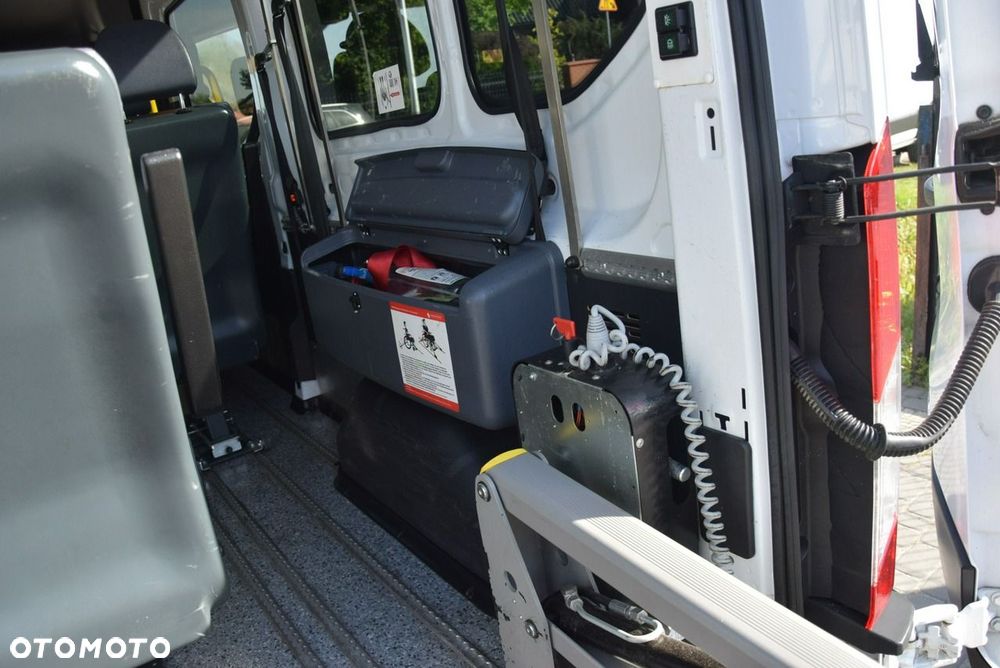 Ford Transit - 16