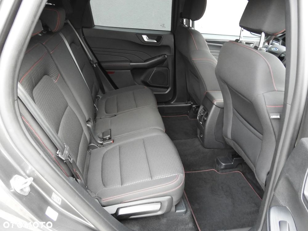 Ford Kuga 1.5 EcoBlue ST-LINE - 19