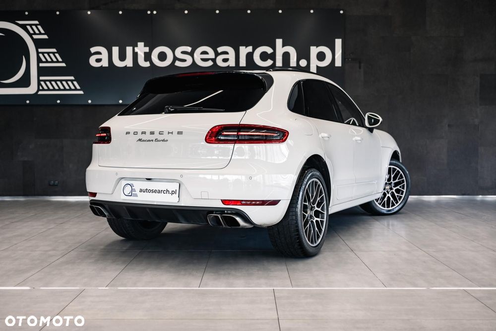 Porsche Macan Turbo - 5