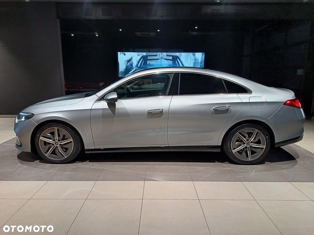 Mercedes-Benz CLA - 4