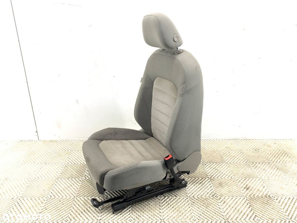 FOTEL PRAWY PRZÓD  VW GOLF VII Variant (BA5, BV5) 2013 - 2022 2.0 TDI 110 kW [150 KM] olej - 4