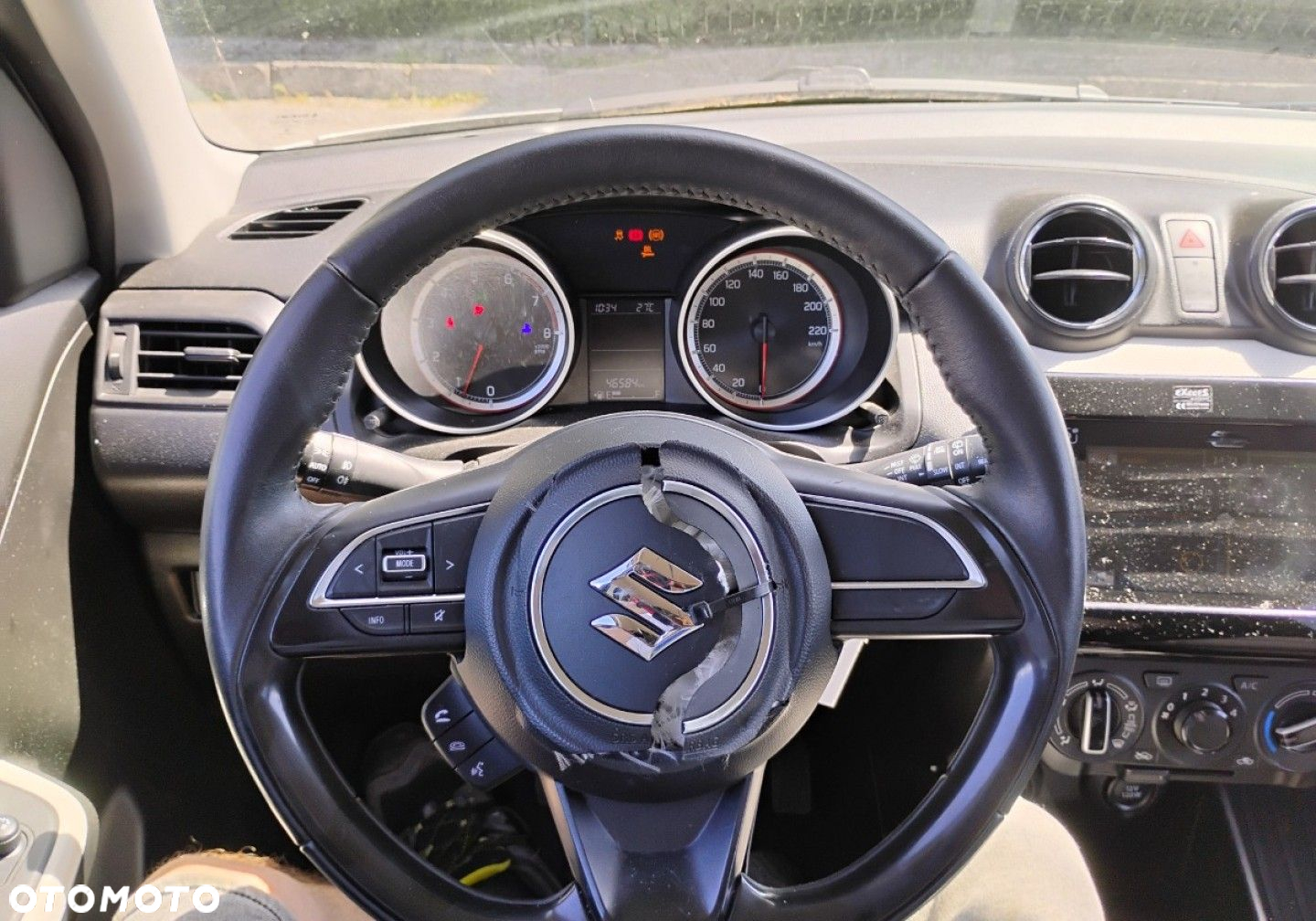 Suzuki Swift - 12