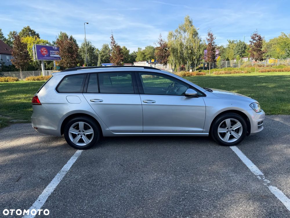 Volkswagen Golf 1.6 TDI BlueMotion Technology Trendline - 11