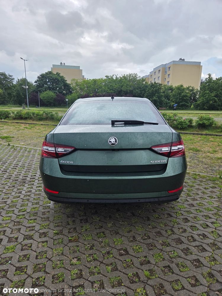 Skoda Superb 1.5 TSI Ambition DSG - 3