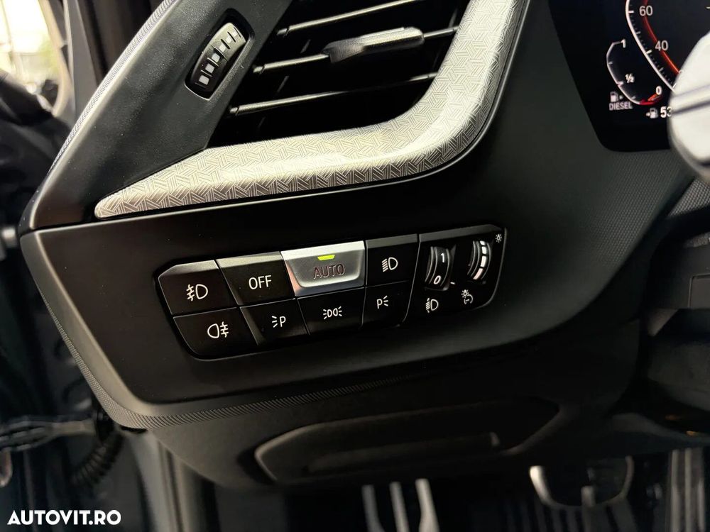 BMW Seria 1 - 15