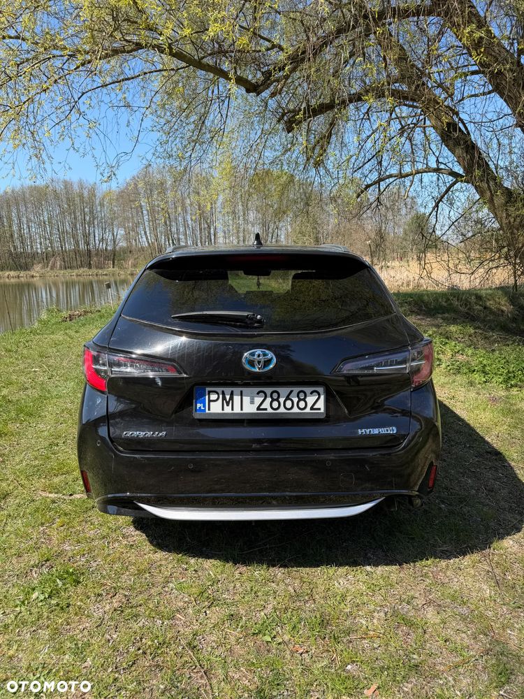 Toyota Corolla 1.8 Hybrid Executive - 19