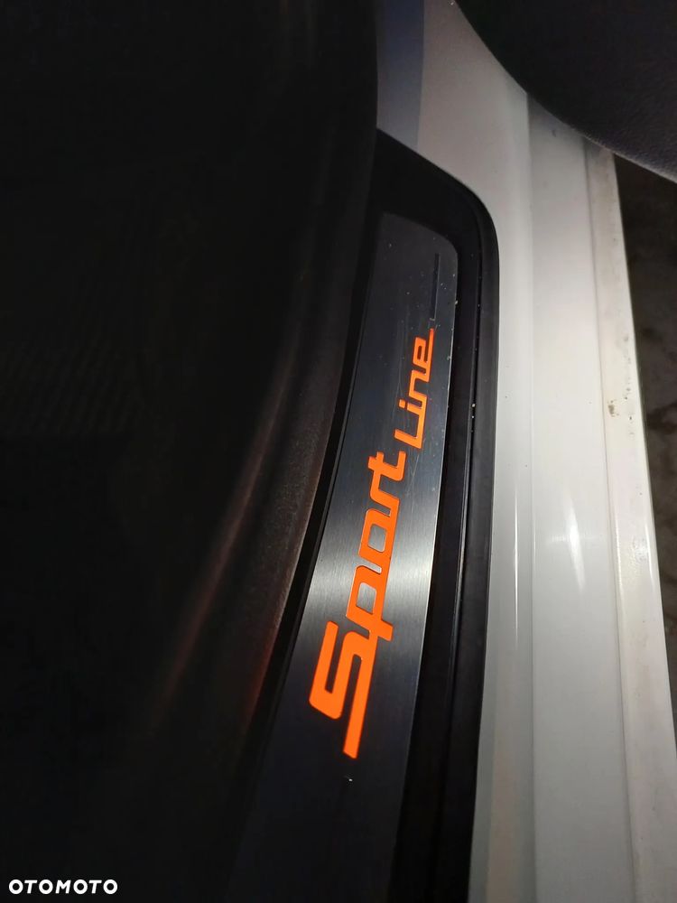 BMW Seria 5 520d xDrive Luxury Line sport - 8