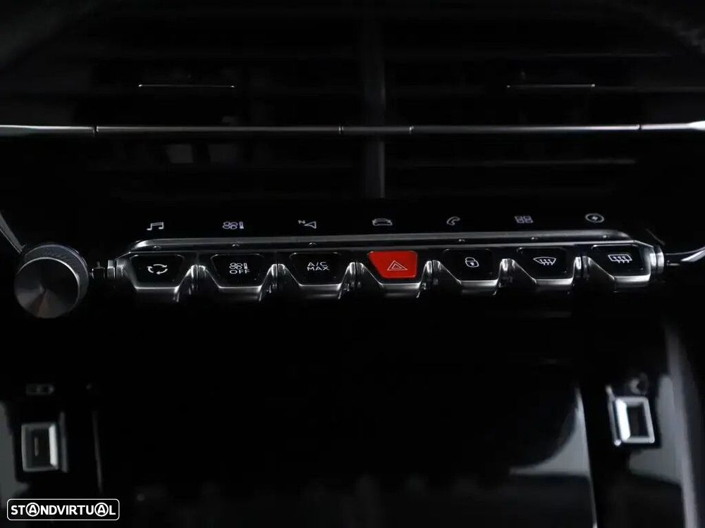 Peugeot e-2008 50 kWh Allure - 19