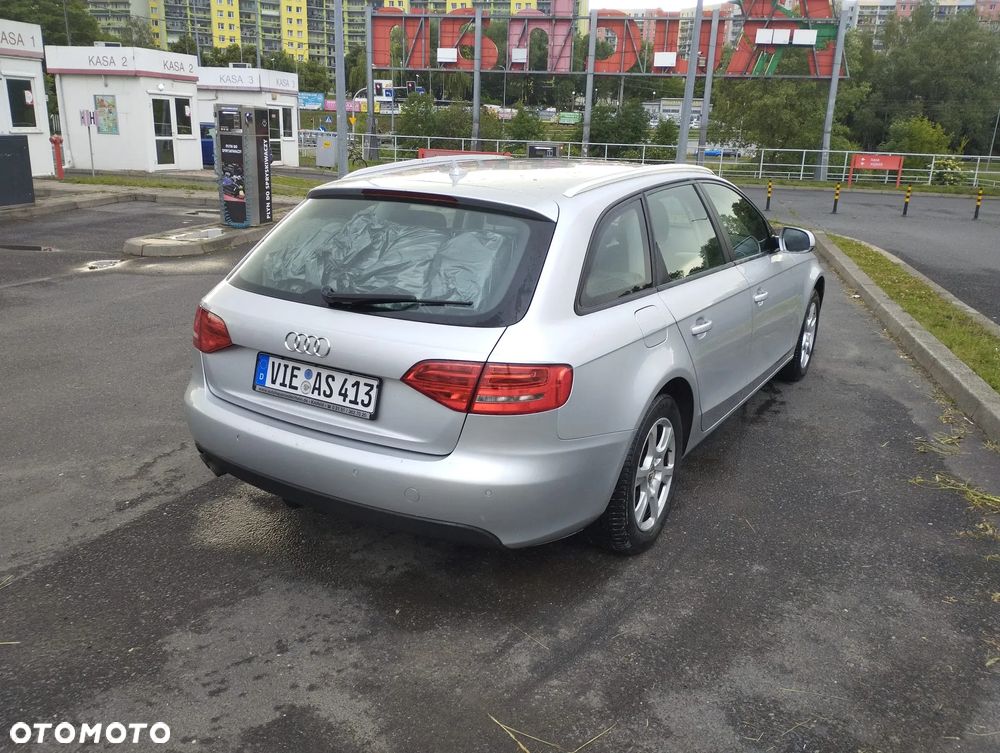 Audi A4 Avant 2.0 TDI DPF multitronic Attraction - 15