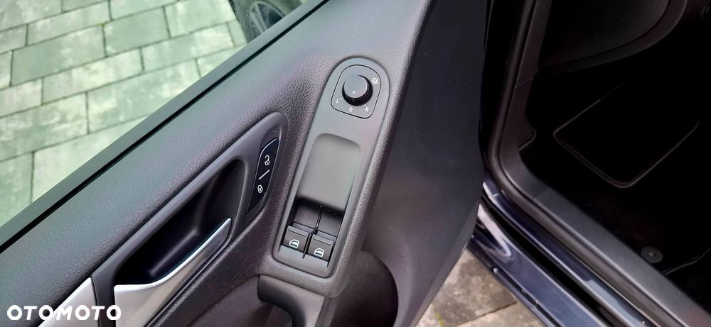 Volkswagen Golf 1.6 Trendline - 14
