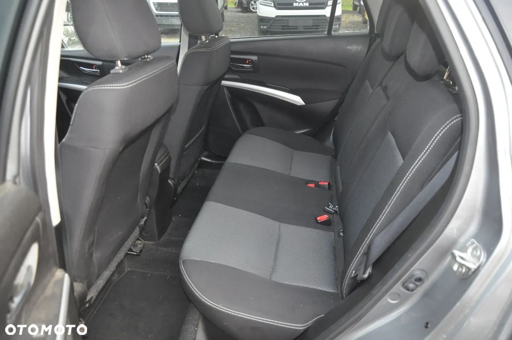 Suzuki SX4 - 19