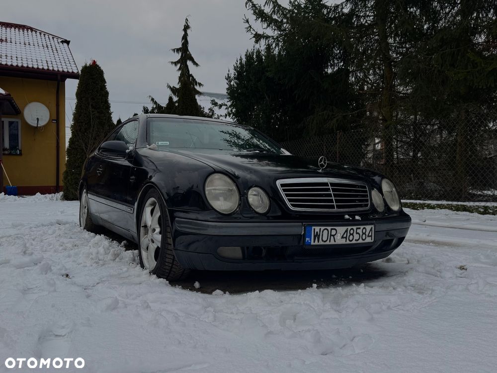Mercedes-Benz CLK 320 - 1