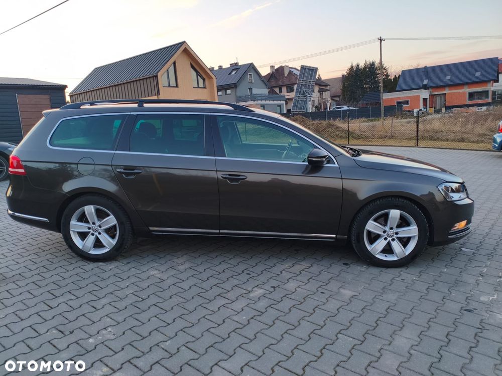 Volkswagen Passat 2.0 Blue TDI DSG SCR Comfortline - 4