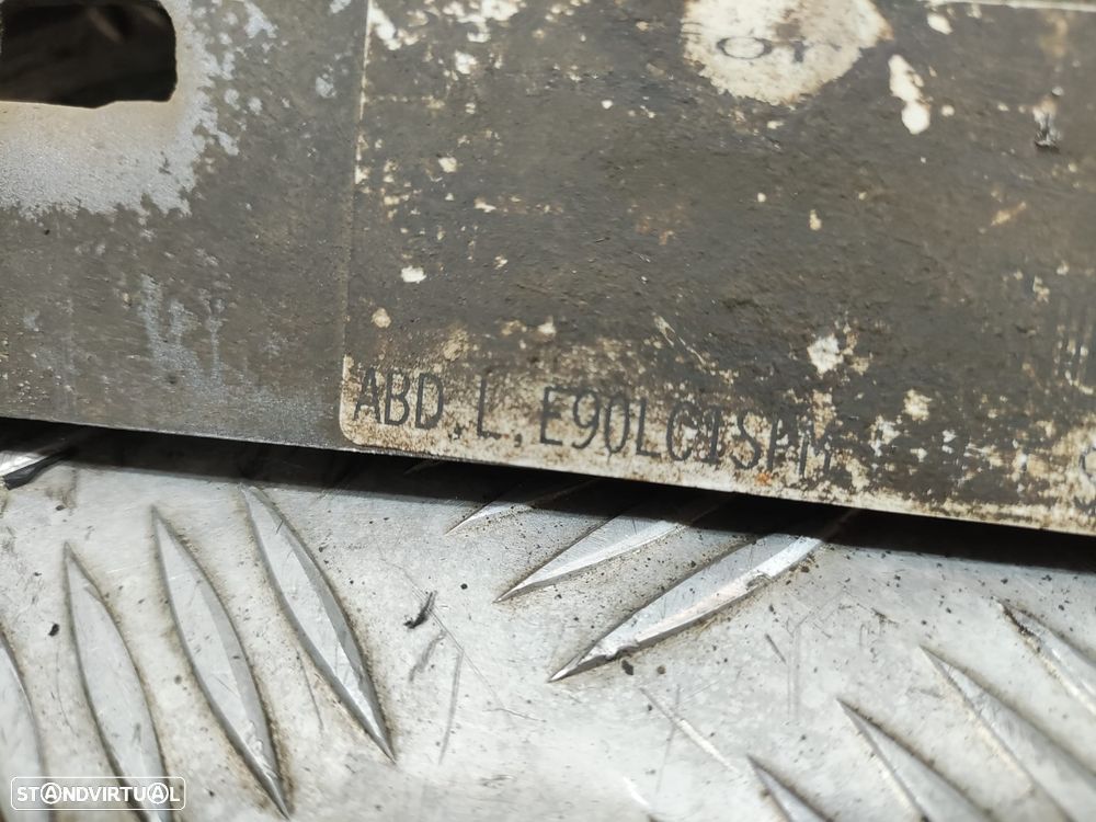 Conjunto Embaladeira Embaladeiras Esquerda Direita BMW Serie 3 E90 E91 LCI Saia Saias Lateral Laterais Original - 11