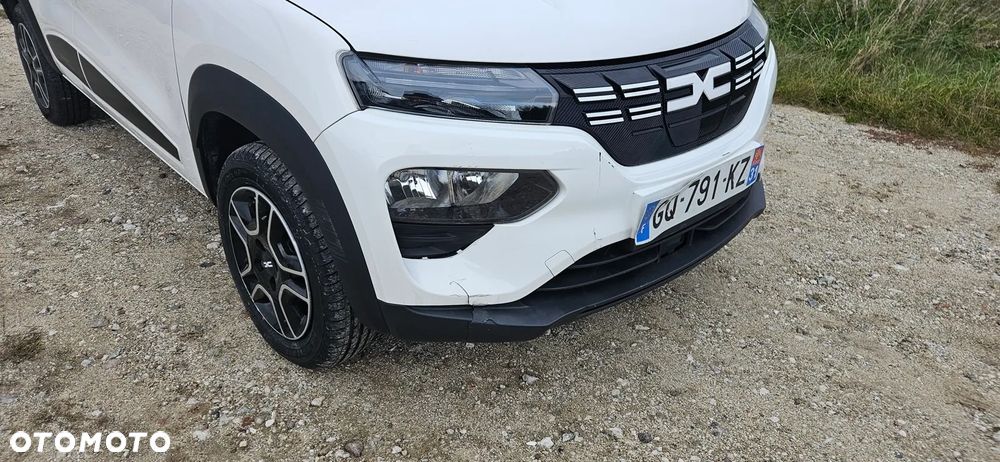 Dacia Spring - 9